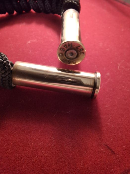 Pulseira em paracord