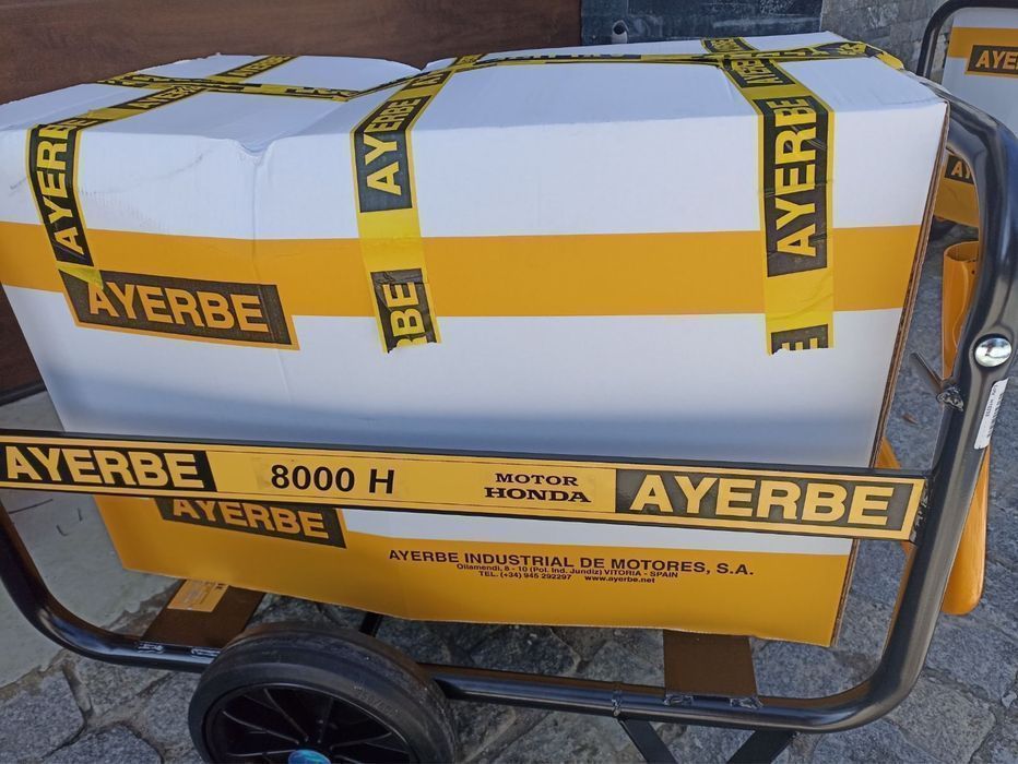 Іспанський бензо-генератор 7-8кВА/1Ф Ayerbe 8000H Хонда GX-390