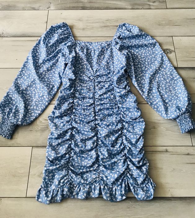 Платье нарядное выпускное SHEIN