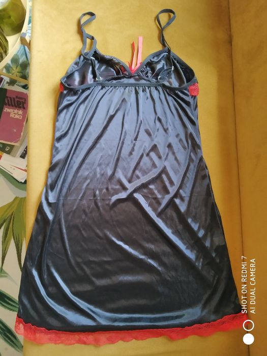 Halka, koszulka damska erotyczna, rozm. M