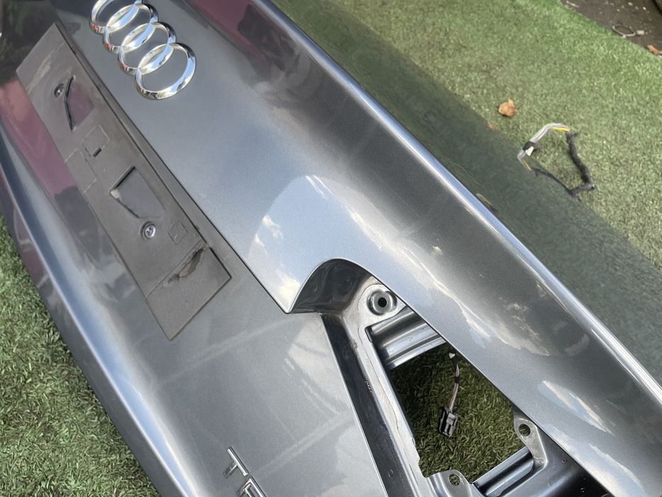 Кришка багажника рестайлінг колір 0C/X7R AUDI A4 B8 2012-2016