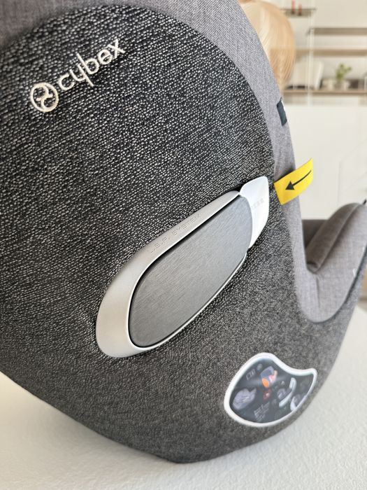 Fotelik CYBEX Sirona Z i-Size Plus 0-18 kg jak nowy