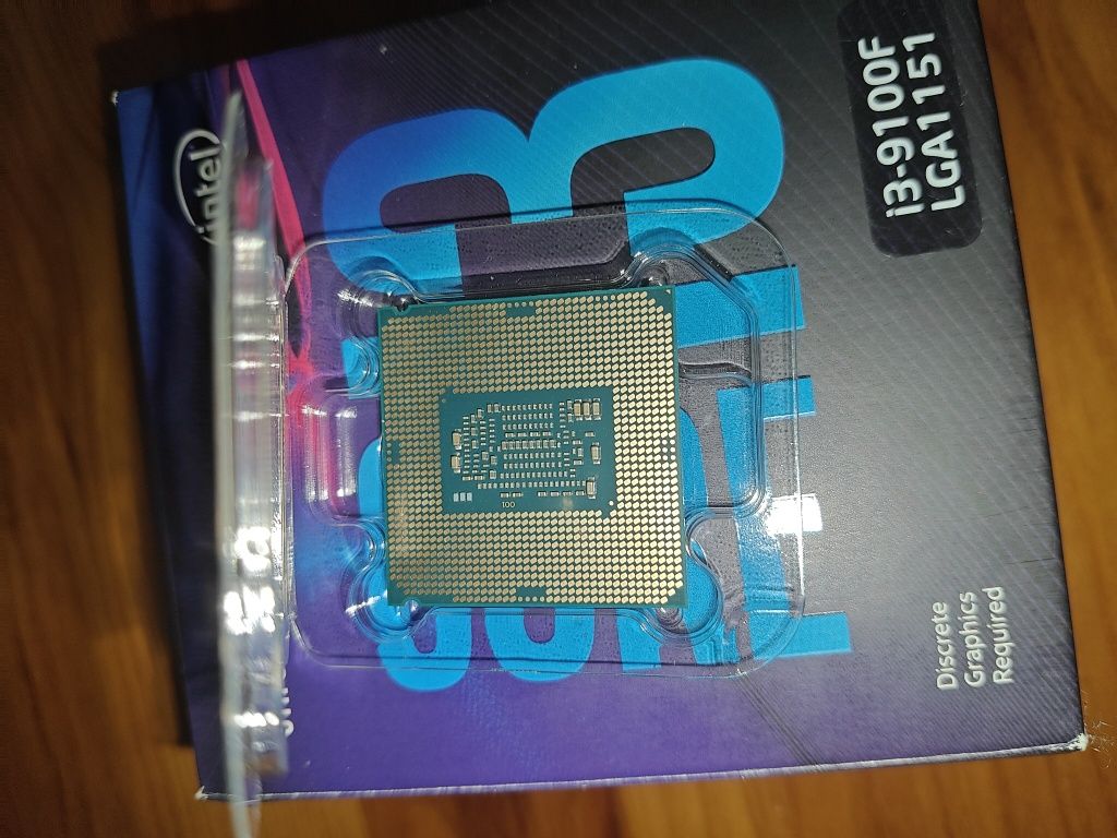 Intel i3 9100F + cooler