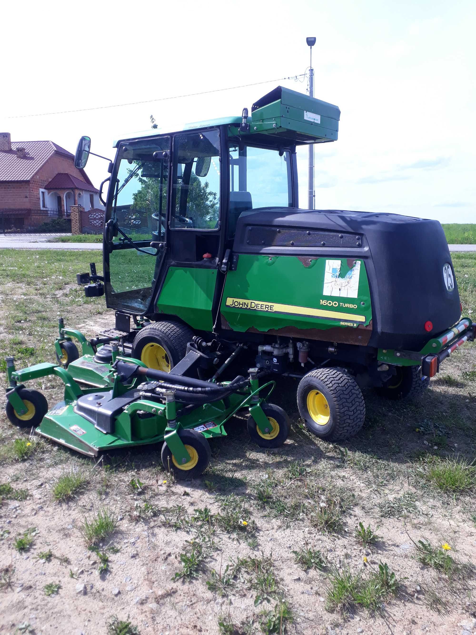 Traktor kosiarka John Deere 1600 turbo 4x4 Sprowadzona