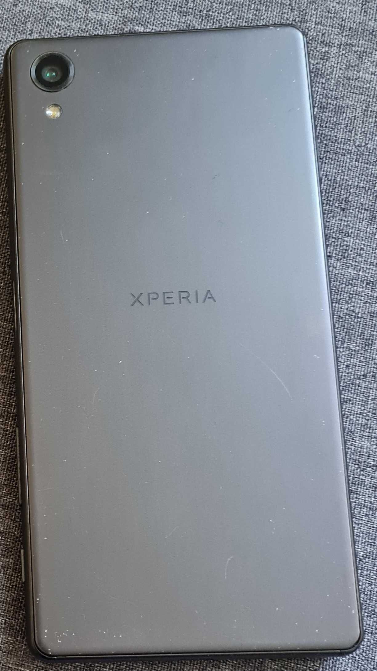 Sony Xperia X F5121 3/32Gb