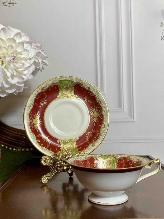 Розкішна  чайна пара в стилі  «Meito Porcelain»