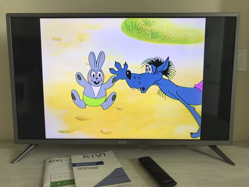 Телевизор Kivi 32HR50GR Smart TV+T2 состояние хорошее