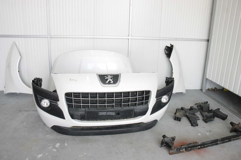 Maska zderzak przód błotnik pas wzmocnienie czołowe Peugeot 3008 KWED