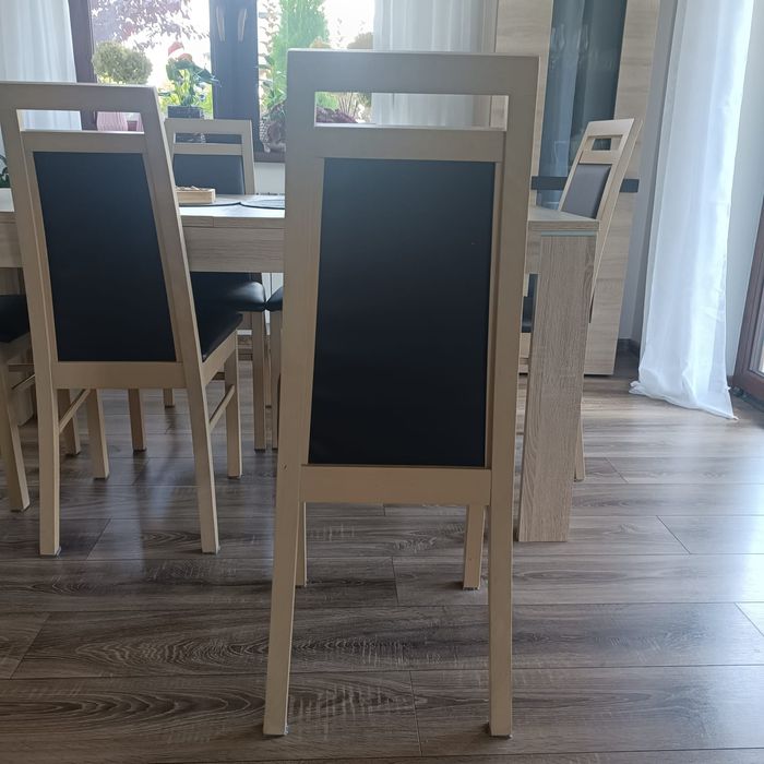 Komoda, stół, krzesła, witryna dąb sonoma