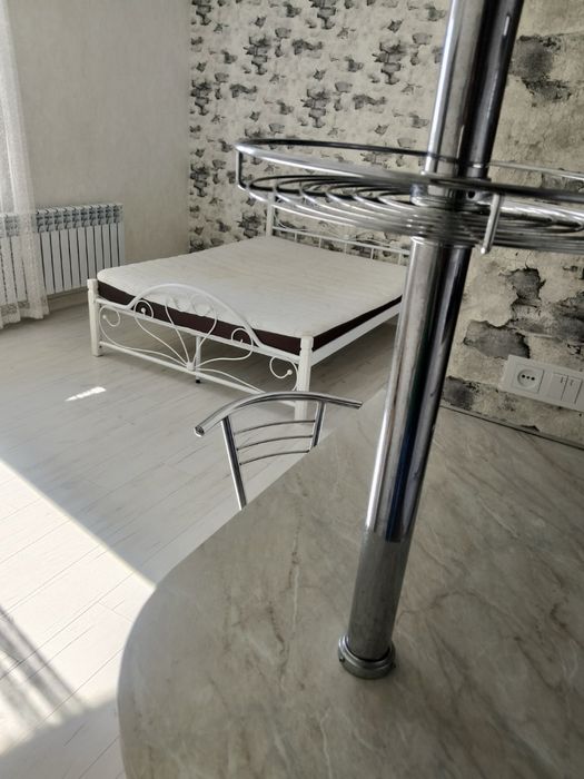 Оренда квартири -студії в новобудові