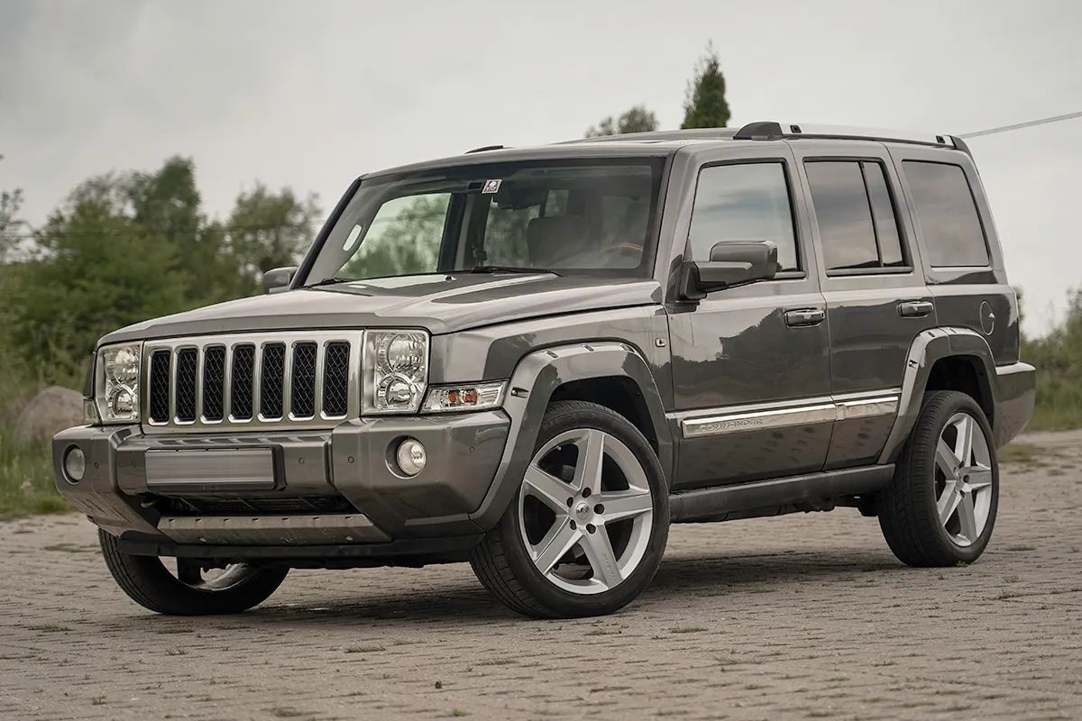 Jeep Commander Overland COMMANDER 3.0CRD panorama DVD swieżo sprowadzony