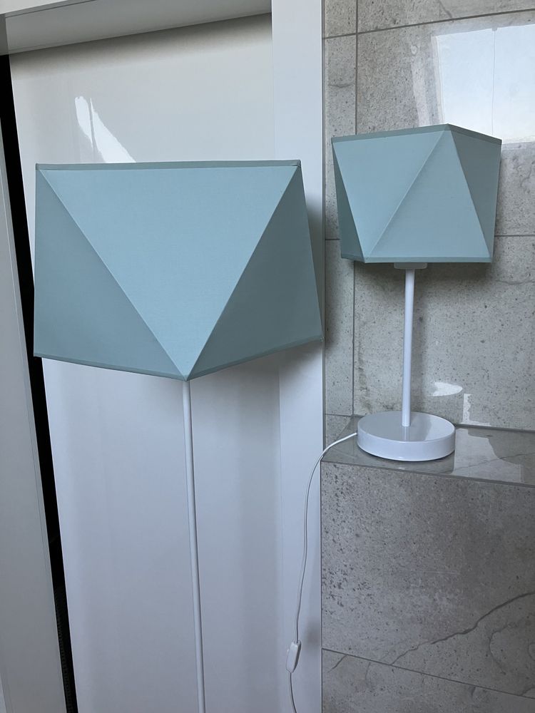 Lampka na biurko geometryczna diament