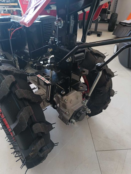 Traktorek jednoosiowy Cedrus TJ02