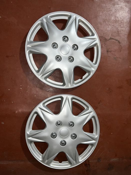 Продам два Колпака р17