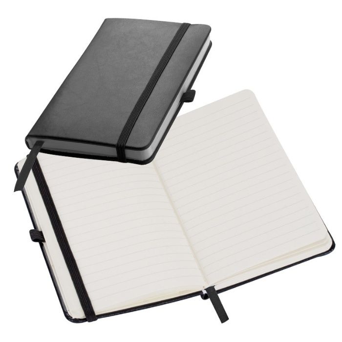 Notes w czarnej oprawie - format A5 w linie w stylu MOLESKINE