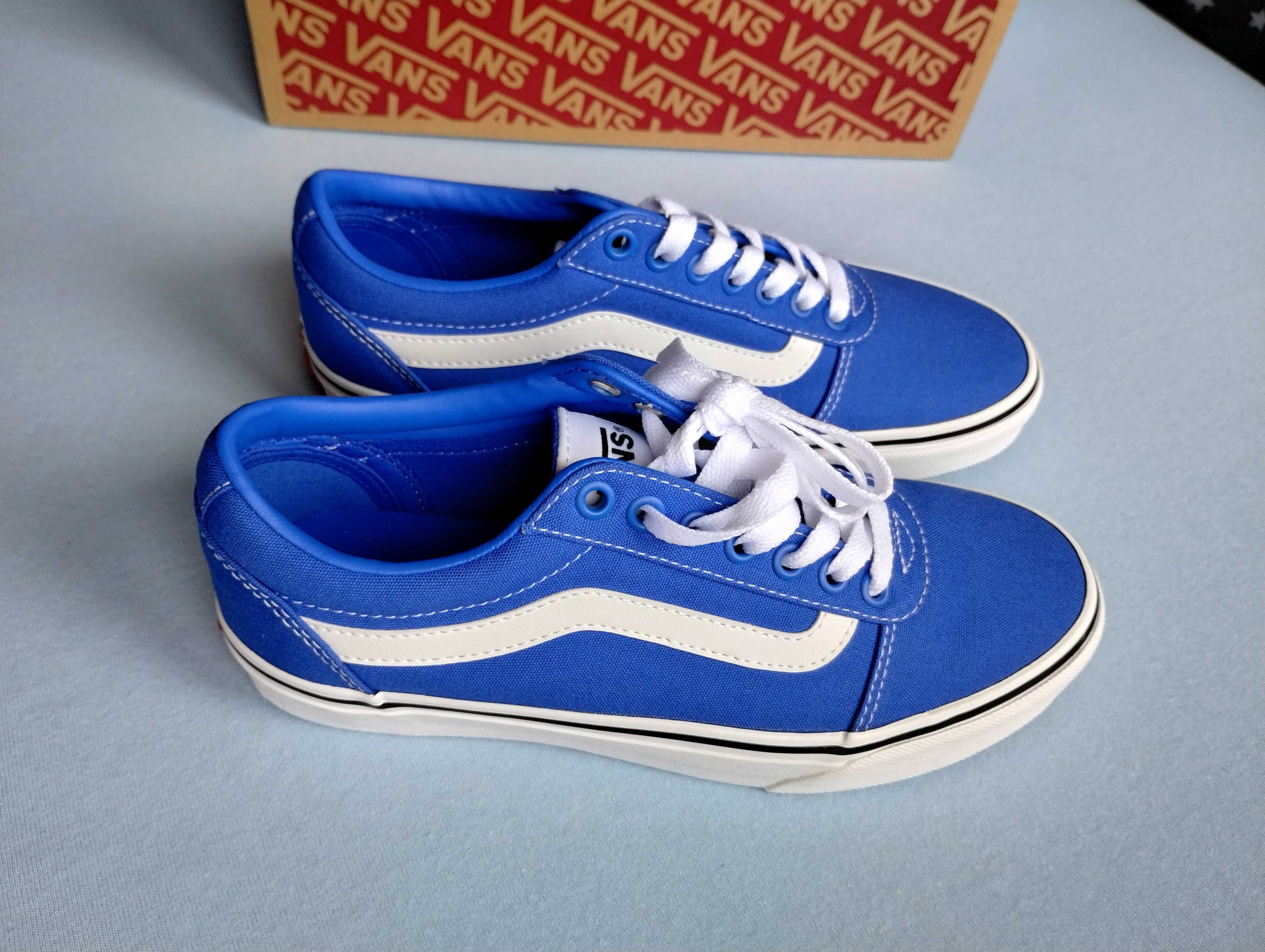 Nowe Vans Ward Canvas