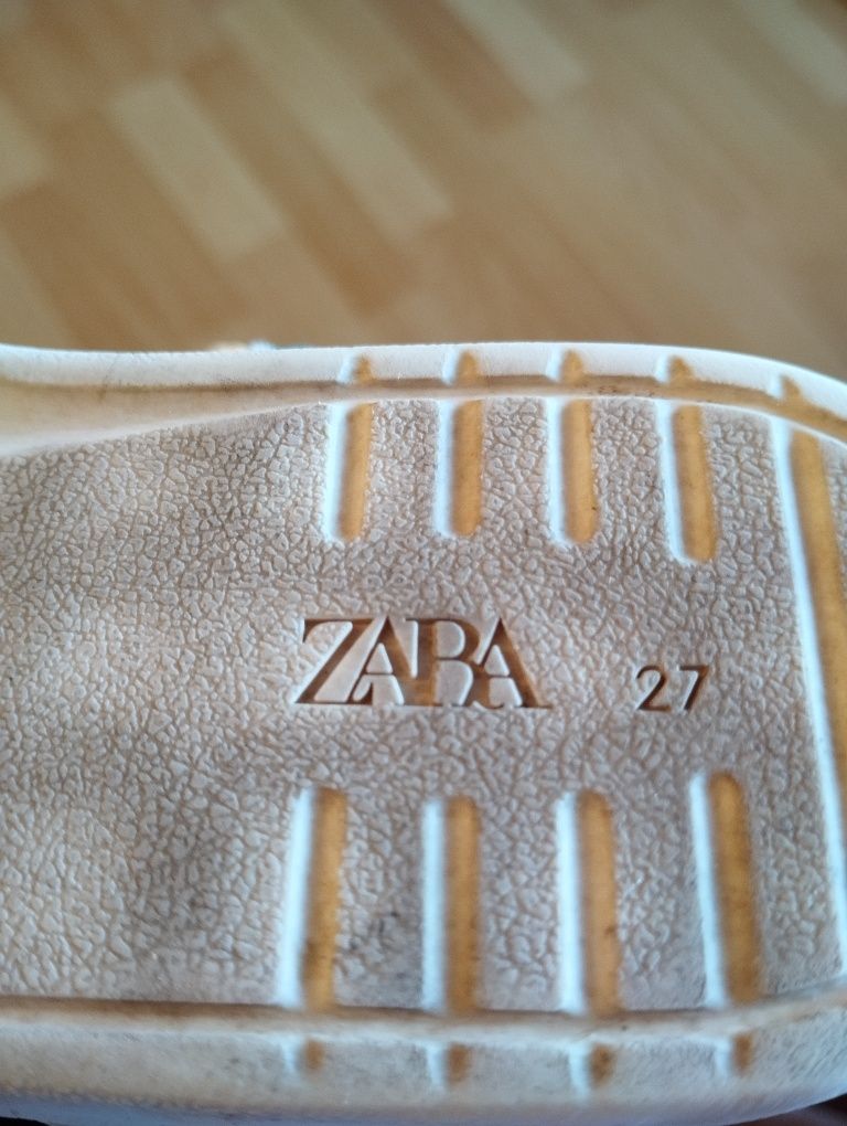 Sprzedam sandałki dziecięce firmy ZARA rozm 27