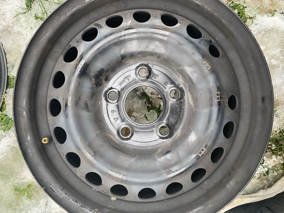 Felgi stalowe hyundai 5x114,3 Opona Barum 19 235/55