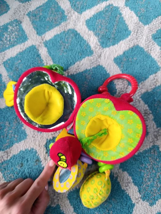 Tiny love яблуко іграшка розвиваюча