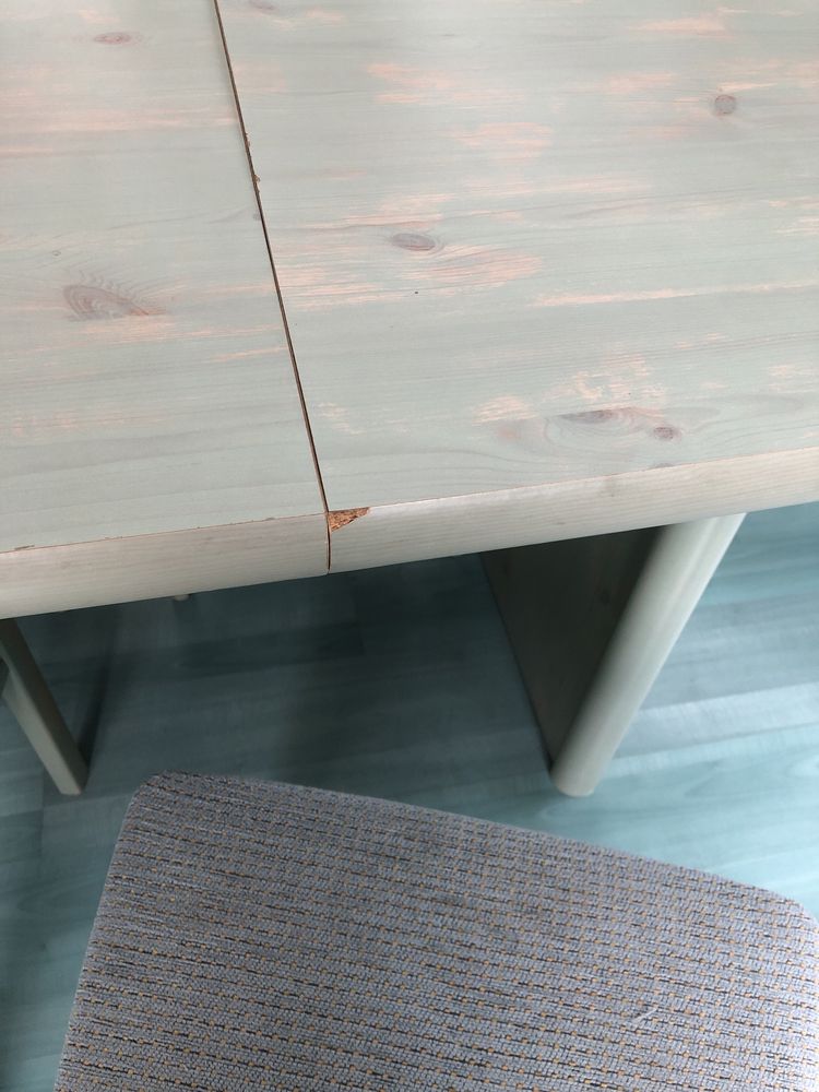 Stół jadalniany skladany + krzesła