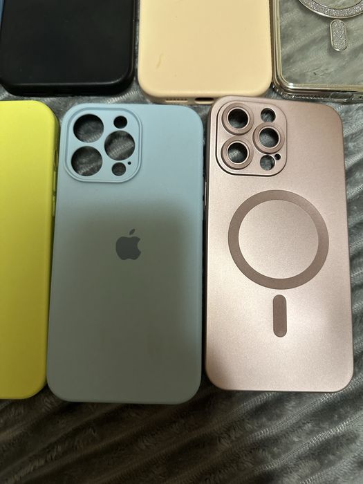 Чехлы iPhone 14 Pro Max в отличном состоянии