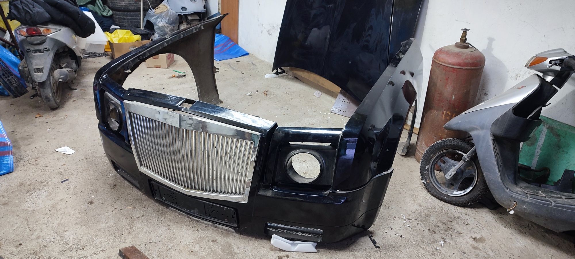 Обвес Chrysler 300 body kit rolls royce обвес Rolls Royce крило,капот,