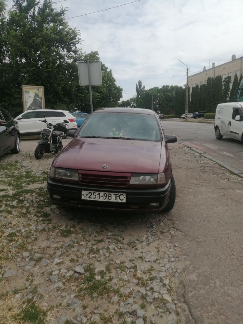 Продам обміняю опель вектра а 1.6