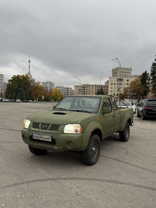 Продам Nissan Navara d22 2.5d в Харькове