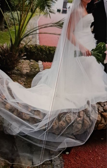 Vestido de Noiva e véu