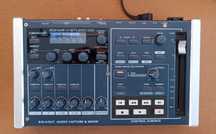 Цифровий мікшер, портастудія, звукова карта Roland V-Studio 100