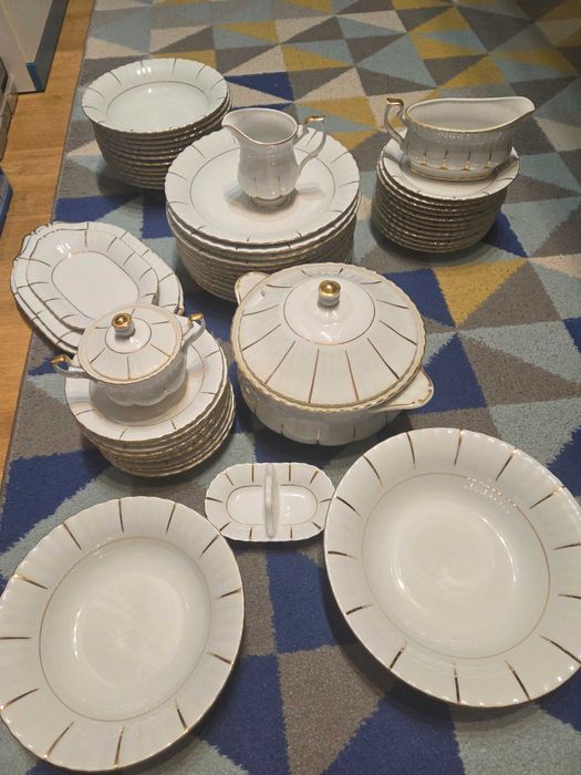 Zestaw obiadowy Chodzież Iwona złota linia na 12 osób, 57 sztuk