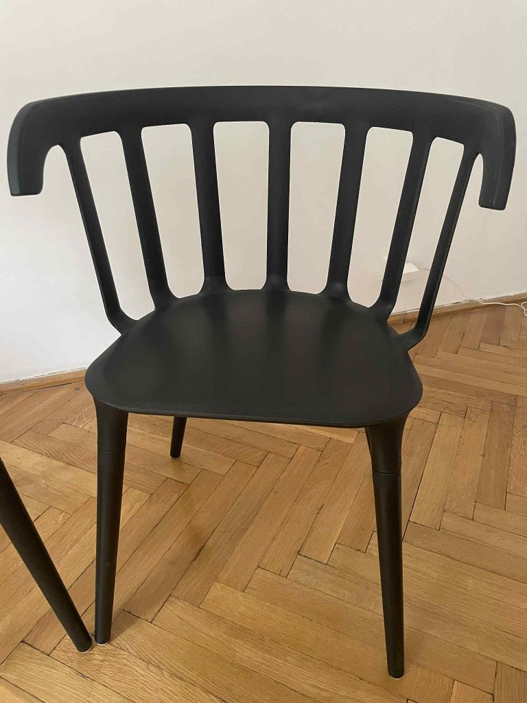 IKEA PS 2012 - 2 krzesła z podłokietnikami czarne - stan idealny