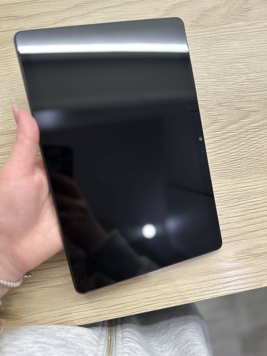 Планшет huawei 4/64 гб