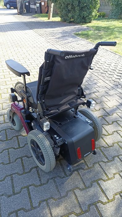 Wózek inwalidzki elektryczny Ottobock Juvo B4