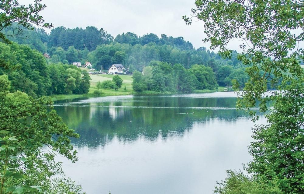 Kaszuby-Ręboszewo do wynajęcia domek nad jeziorem-Małe Brodno