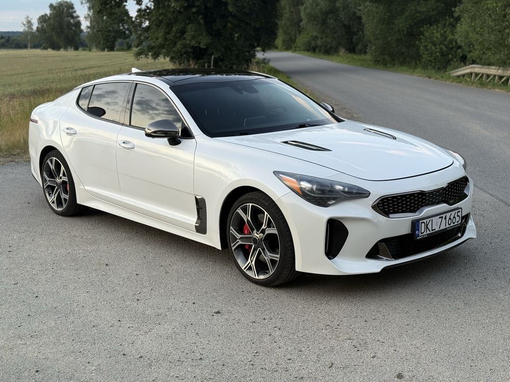 Kia Stinger 3.3 v6 4x4 Panorama, automat GT line