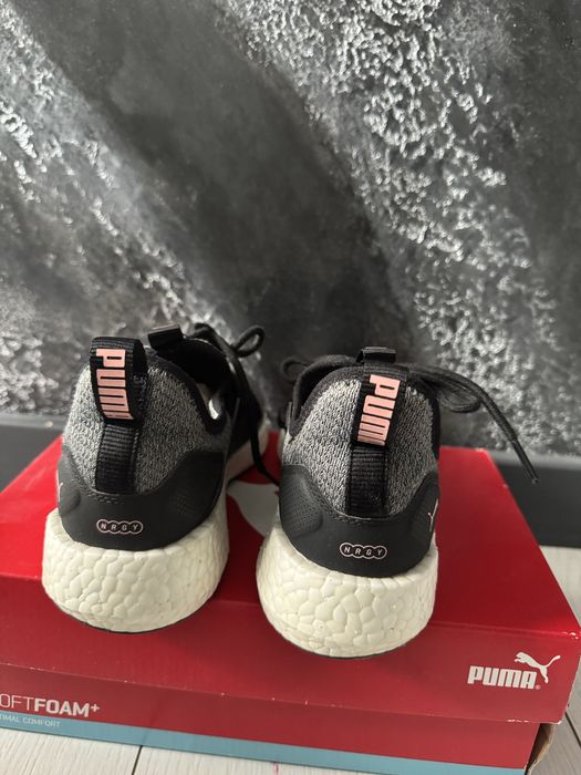 Жіночі кросівки puma NRGY neko knit wns