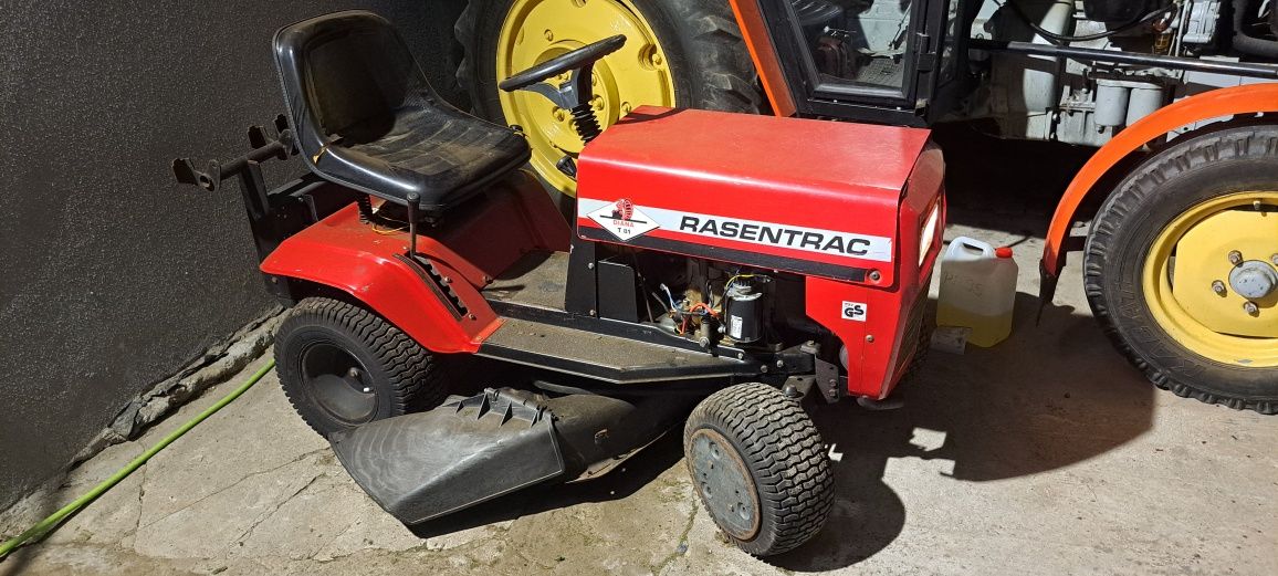 Kosiarka Traktorek MTD Rasentrac Briggs&Stratton  11HP