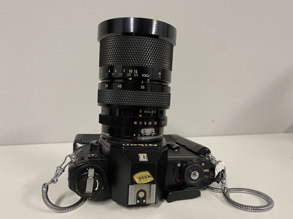 Nikon EM - 35-105mm f3.5, grip, zestaw, aparat analogowy, vintage