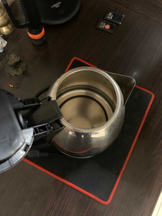 Продам електро чайник