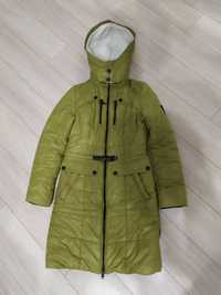 Курткa, пальто на подростка или стройную девушку (хс-с).