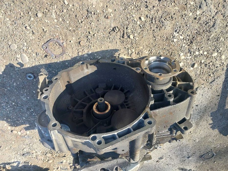 Skrzynia biegow seat vw 2.0tfsi  kdr sprawna
