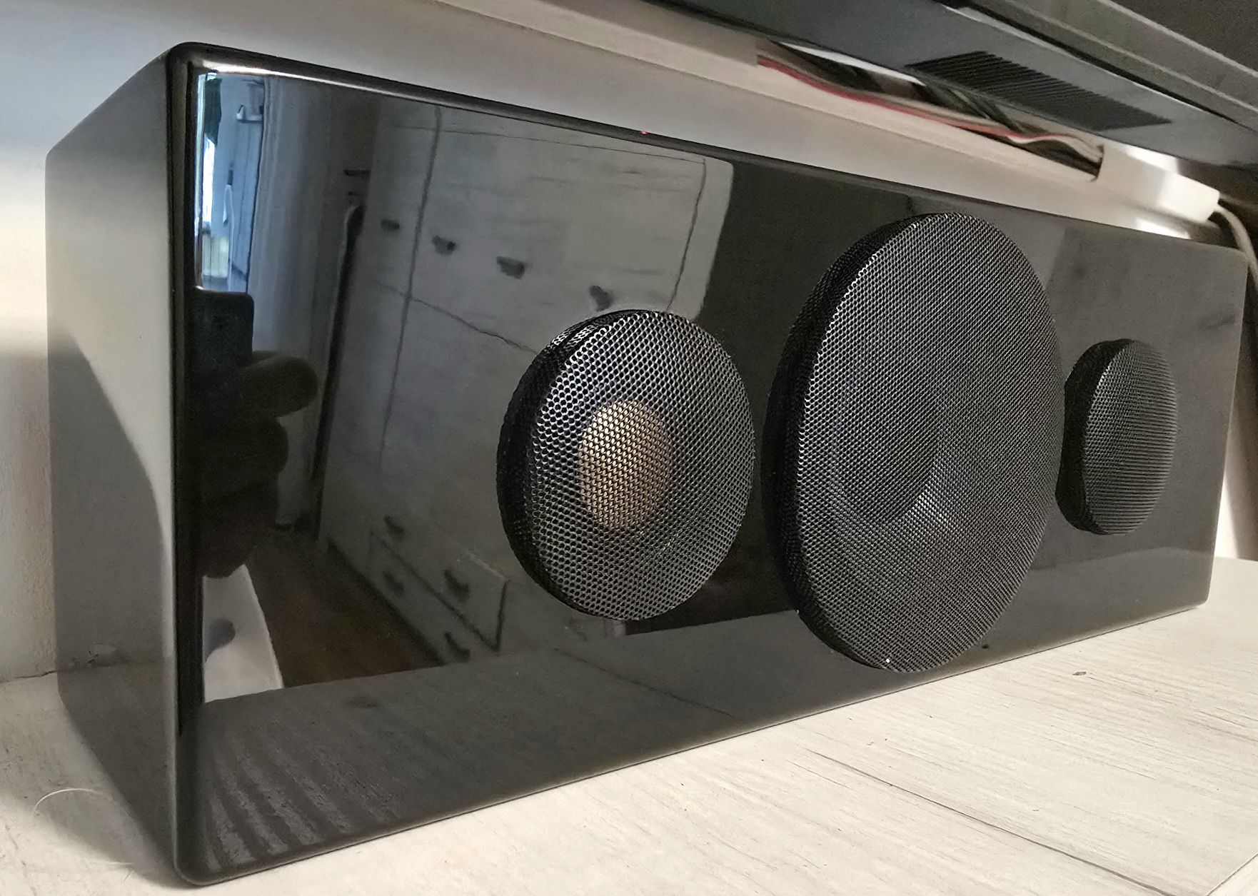Kolumna centralna Monitor Audio Radius 180 głośnik kina domowego

W pe