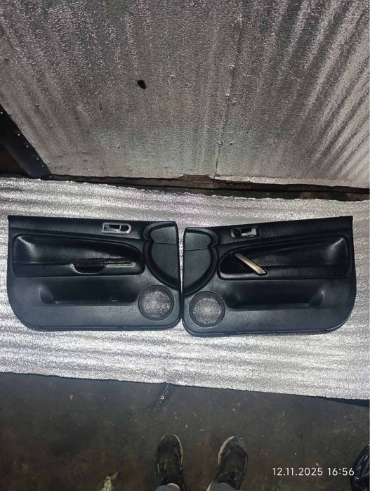 Корти кожані дверні  фольксваген пасат б5 +