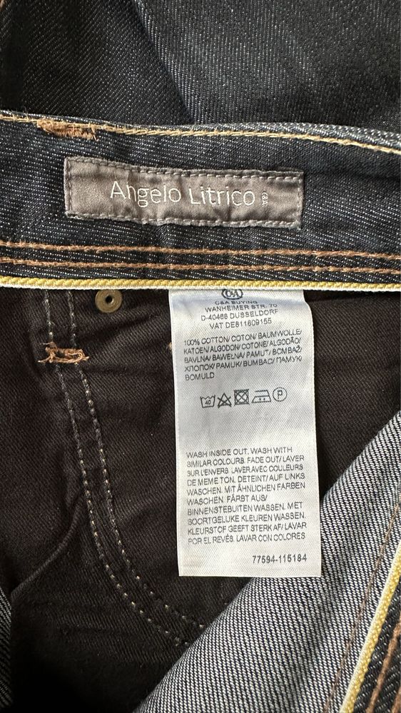 Granatowe męskie spodnie proste jeansy straight jeans L W34 L 34 C&A