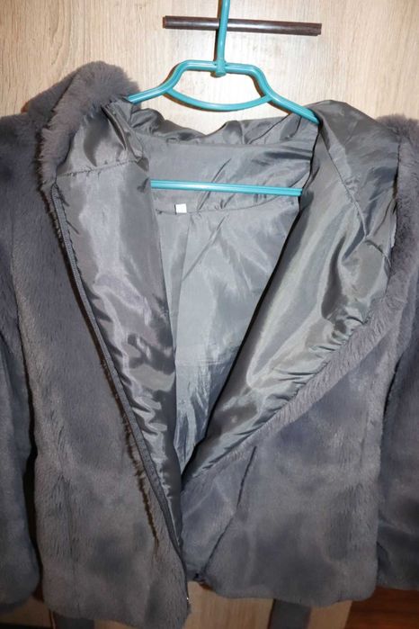 Полушубок на девочку 9-11 лет