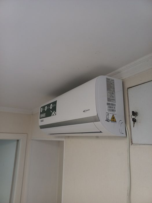 Новинка 2025 года. Кондиционер  BERGEN Inverter. Зимой до - 15 °С .