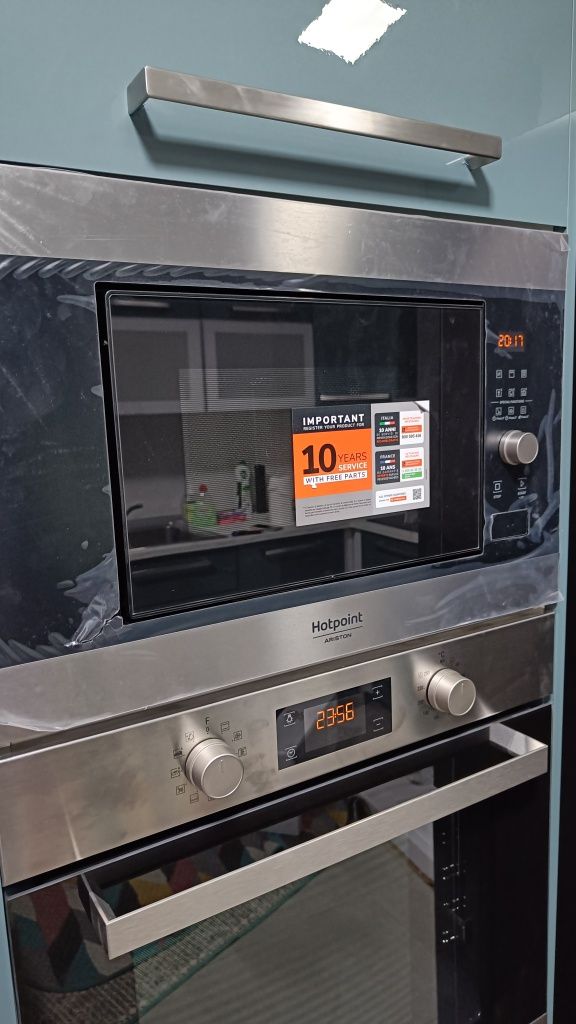 Hotpoint Ariston MF20G IX HA