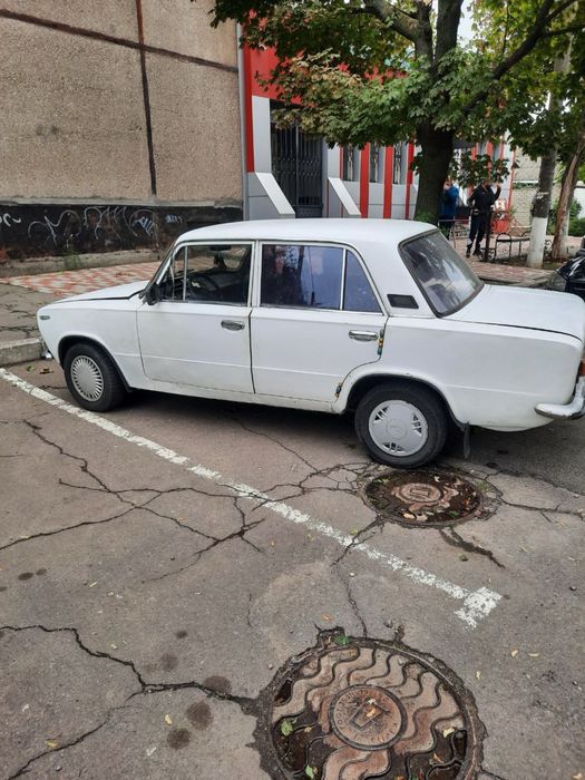 Продаю Ваз 21011