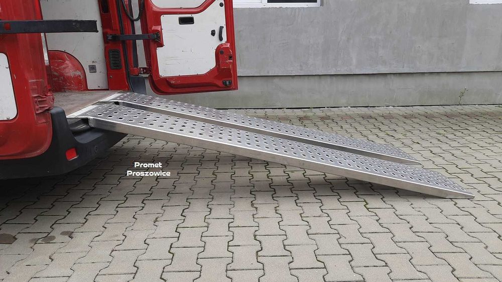 Najazdy Aluminiowe 2,5m x 44cm 2szt LOHR do 2T Podjazdy  Bus Przyczepa